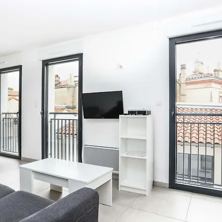 Apartment 204 - Moderne Et Lumineux - Jeanne D'arc,